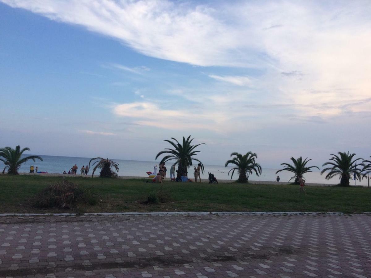 See To Sea Apartments Paralia Dionysiou Exterior foto