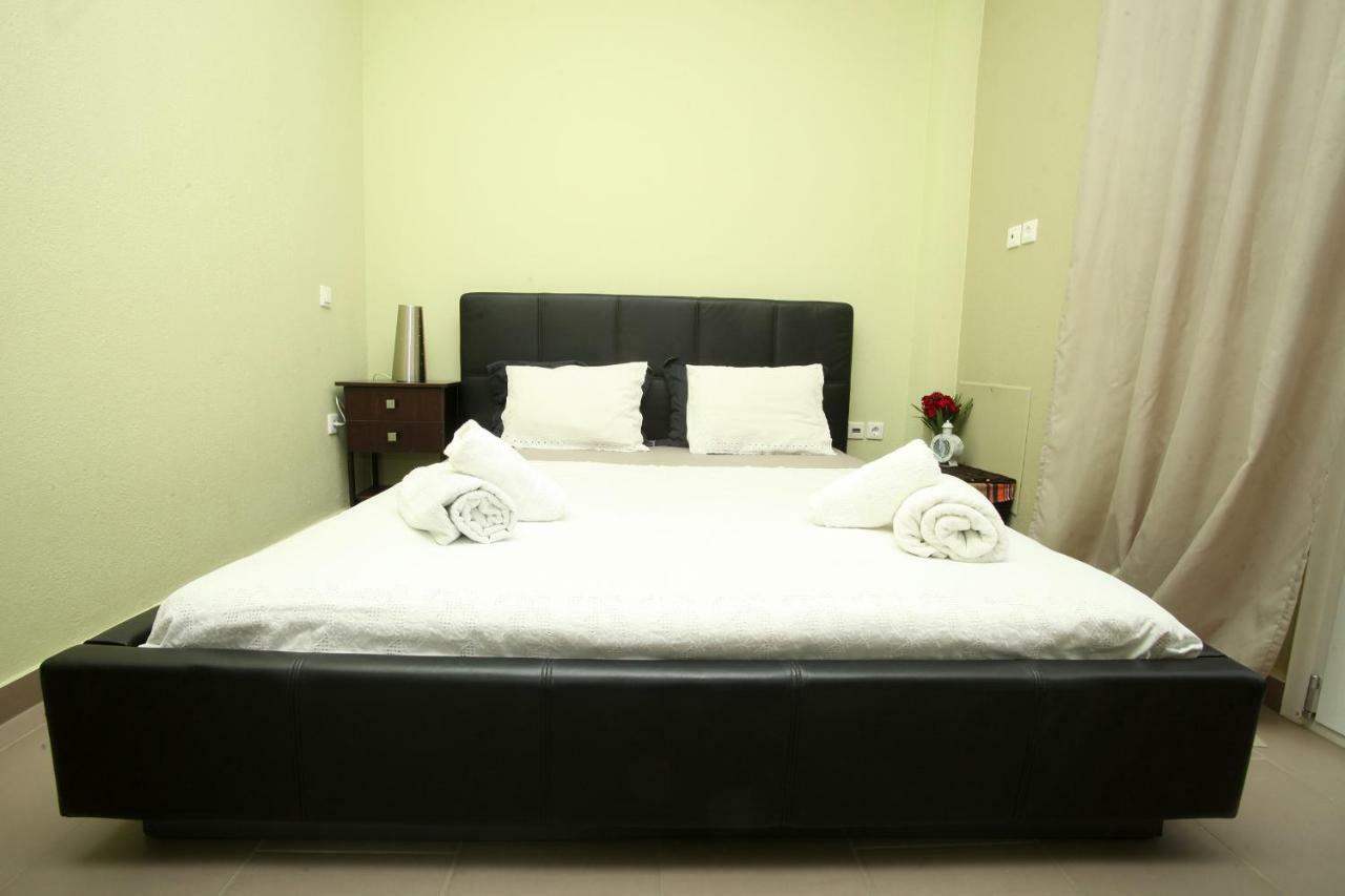 See To Sea Apartments Paralia Dionysiou Exterior foto