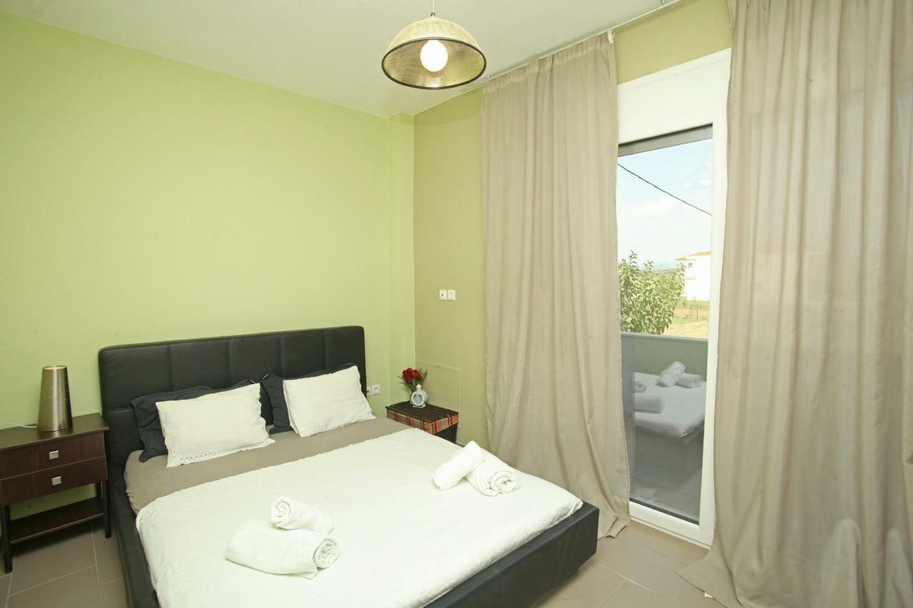 See To Sea Apartments Paralia Dionysiou Exterior foto