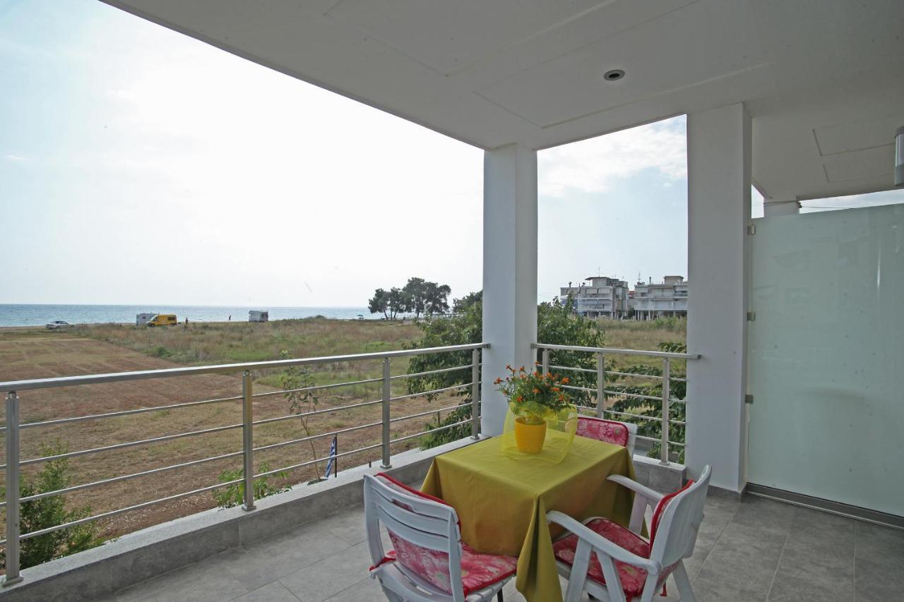 See To Sea Apartments Paralia Dionysiou Exterior foto